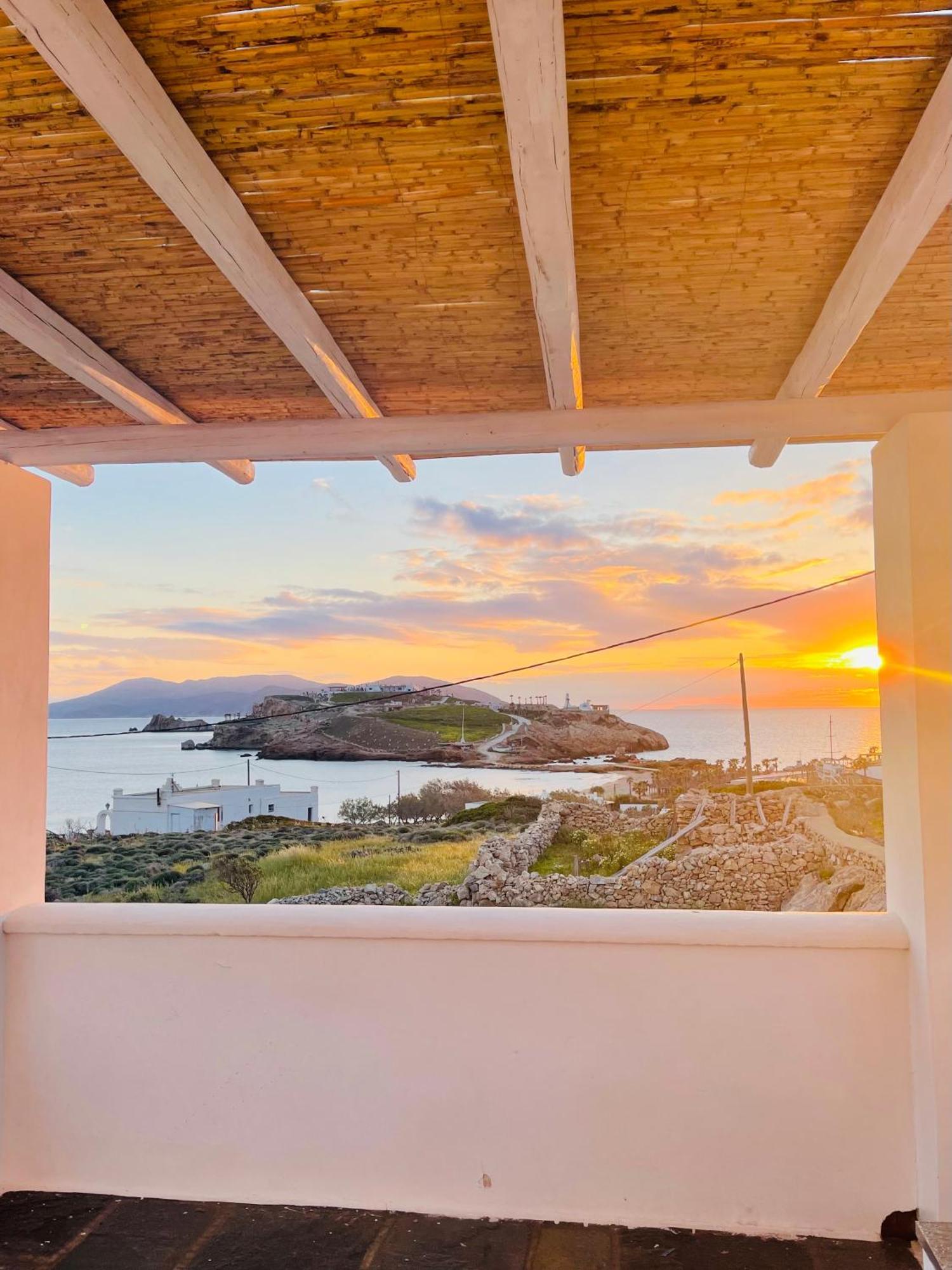 Iosub Houses & Studios - Amazing View Studio In Koumbara Tzamaria ภายนอก รูปภาพ