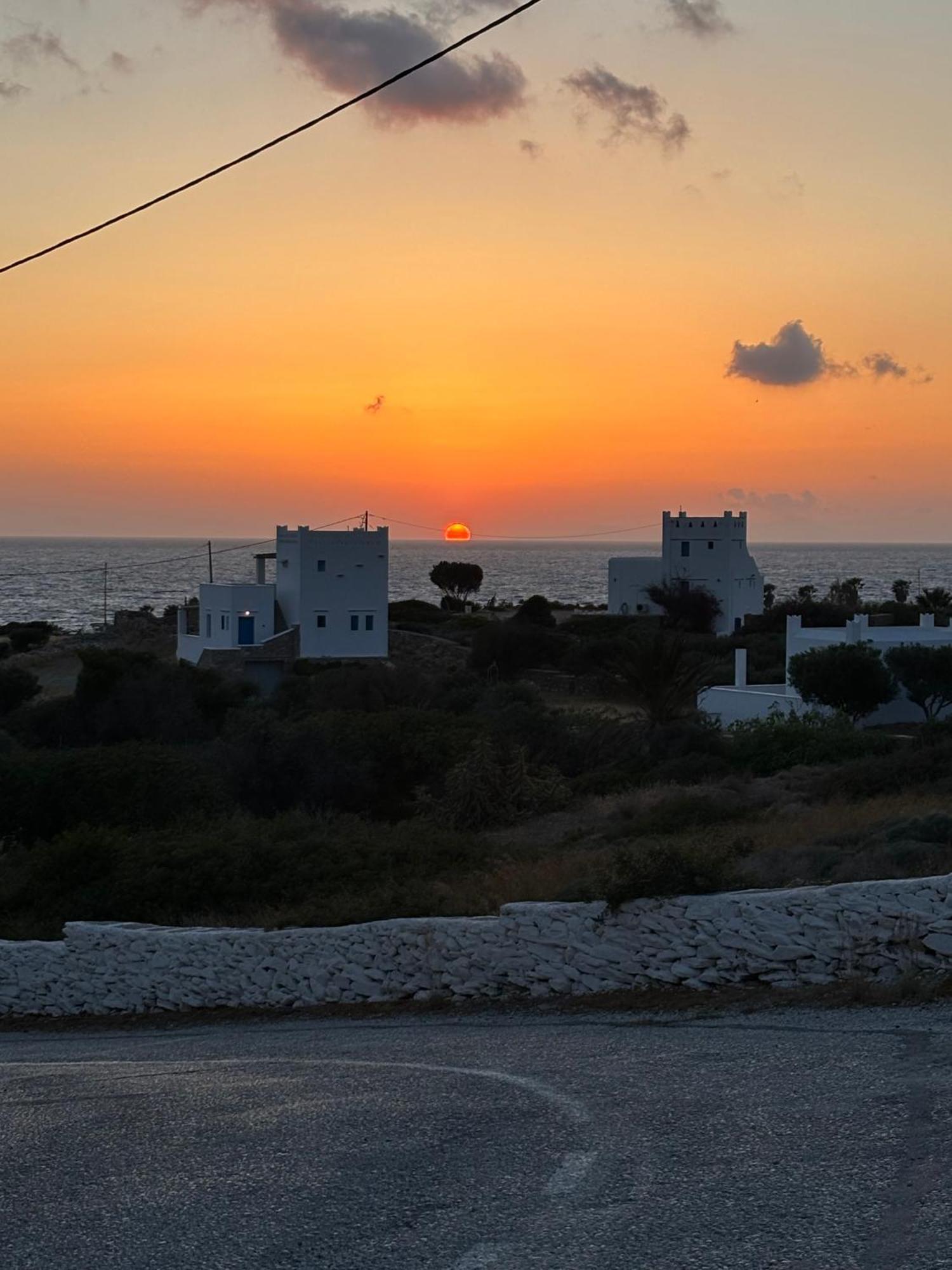 Iosub Houses & Studios - Amazing View Studio In Koumbara Tzamaria ภายนอก รูปภาพ